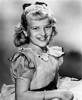 Gayla Peevey height profile photo