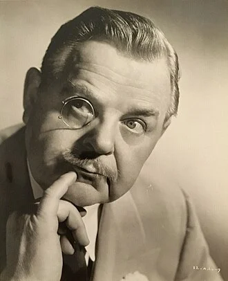 Gene Lockhart height profile photo