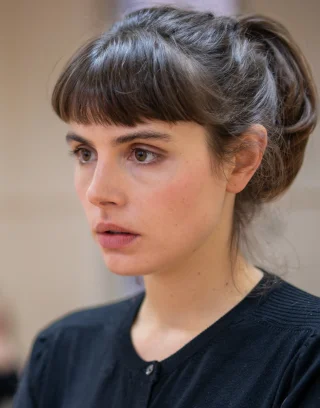 Genevieve Gaunt height profile photo