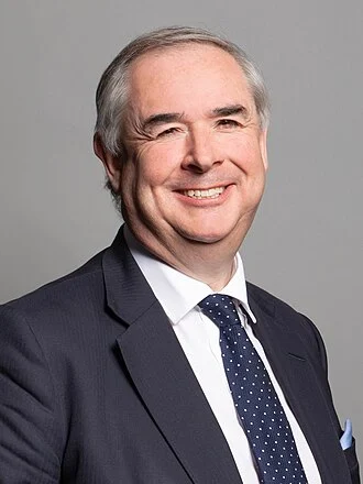 Geoffrey Cox (British politician) height profile photo