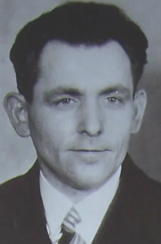 Georg Elser height profile photo
