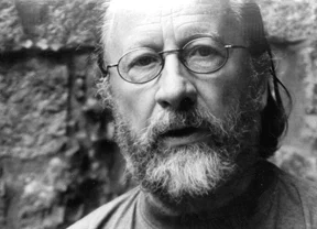 Georg Katzer height profile photo
