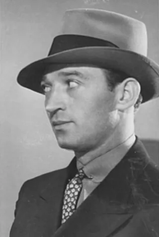 George E. Stone height profile photo