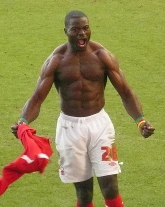 George Elokobi height profile photo