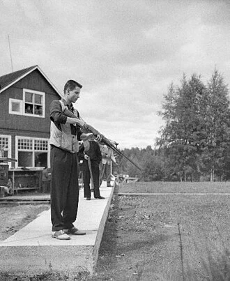 George Genereux height profile photo