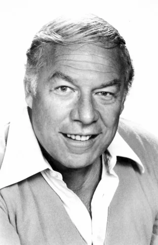George Kennedy height profile photo
