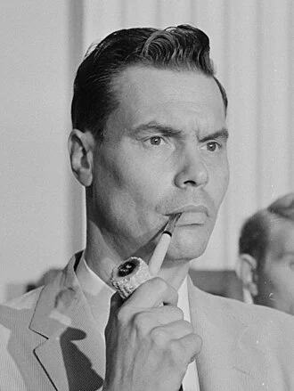 George Lincoln Rockwell height profile photo