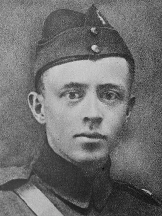 George McCubbin height profile photo