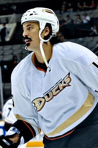 George Parros height profile photo