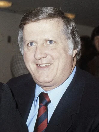 George Steinbrenner height profile photo
