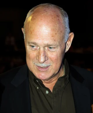 Gerald McRaney height profile photo