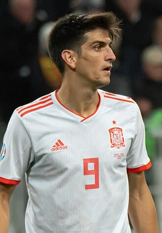 Gerard Moreno height profile photo
