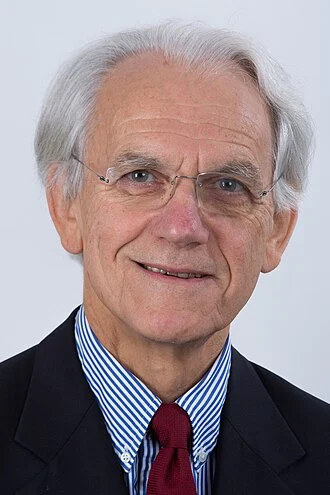 Gérard Mourou height profile photo