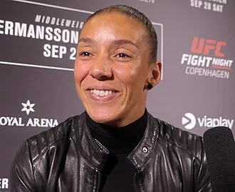 Germaine de Randamie height profile photo