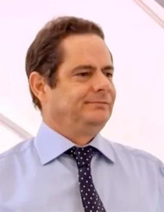 Germán Vargas Lleras height profile photo
