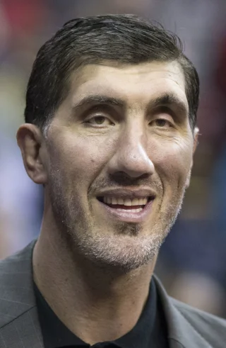 Gheorghe Mureșan height profile photo