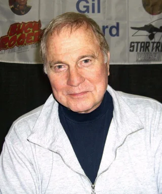 Gil Gerard height profile photo