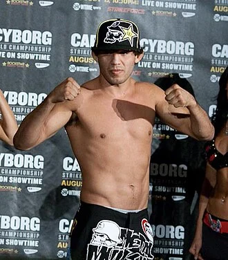 Gilbert Melendez height profile photo