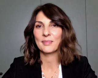 Gina Bellman height profile photo