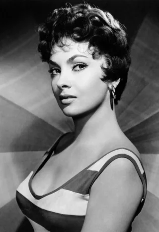 Gina Lollobrigida height profile photo