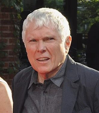 Glenn O'Brien height profile photo