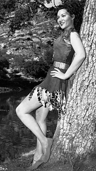 Gloria Dea height profile photo