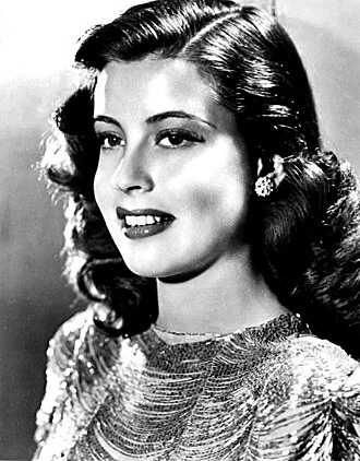 Gloria DeHaven height profile photo