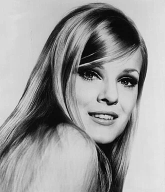 Gloria Loring height profile photo