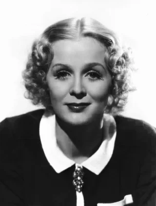 Gloria Stuart height profile photo