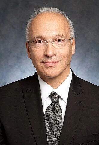 Gonzalo P. Curiel height profile photo