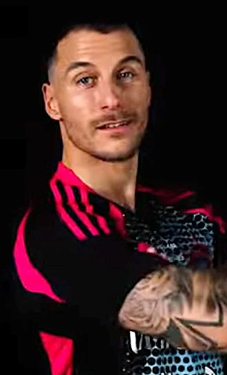 Gorka Márquez height profile photo