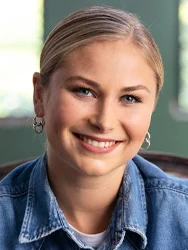 Grace Tame height profile photo