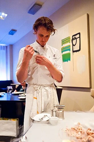 Grant Achatz height profile photo