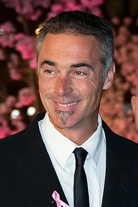 Greg Wise height profile photo