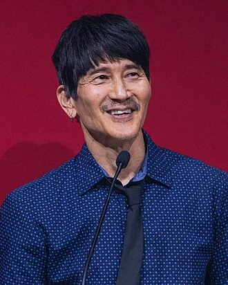Gregg Araki height profile photo