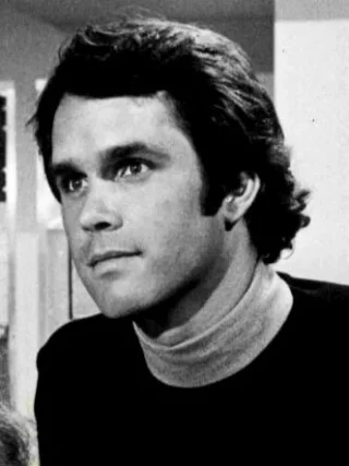 Gregory Harrison height profile photo