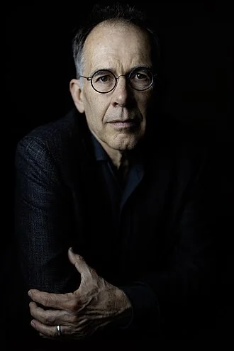 Guido Imbens height profile photo