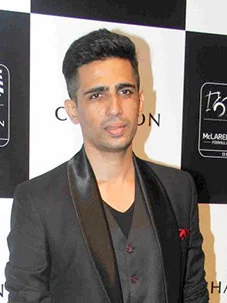 Gulshan Devaiah height profile photo