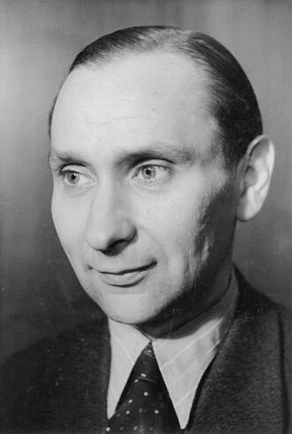 Günter Stempel height profile photo