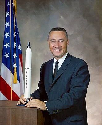 Gus Grissom height profile photo
