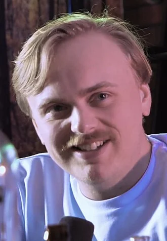 Gus Johnson (comedian) height profile photo