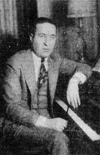 Gus Kahn height profile photo