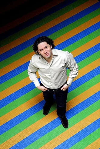 Gustavo Dudamel height profile photo