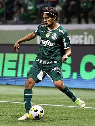 Gustavo Scarpa height profile photo