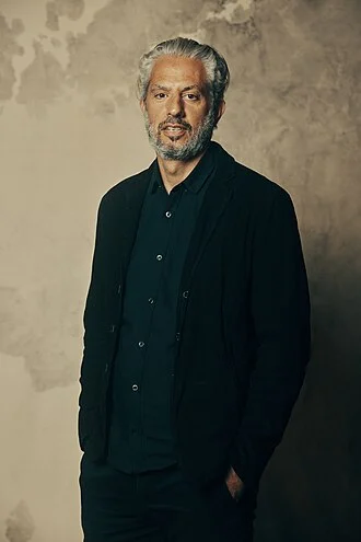 Guy Oseary height profile photo