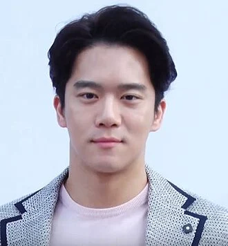 Ha Seok-jin height profile photo