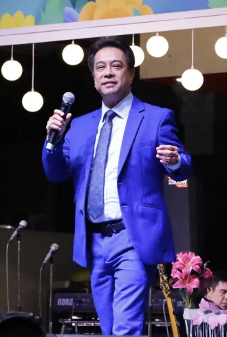 Hajji Alejandro height profile photo