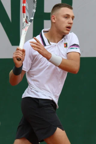 Hamad Medjedovic height profile photo