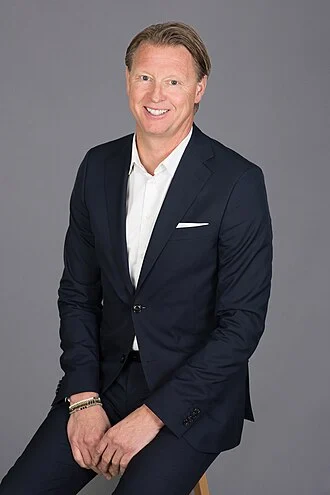 Hans Vestberg height profile photo