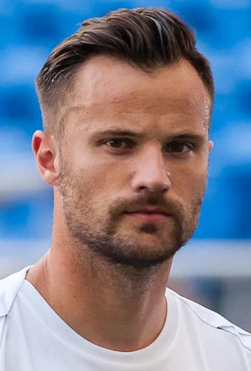 Haris Seferovic height profile photo